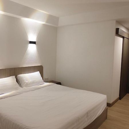 U-Thong Hotel Phitsanulok Ngoại thất bức ảnh